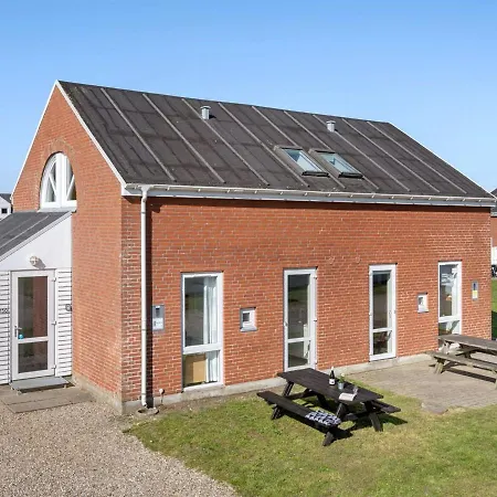 Apartment Odger - 2-3km From The Sea In Western Jutland By Interhome